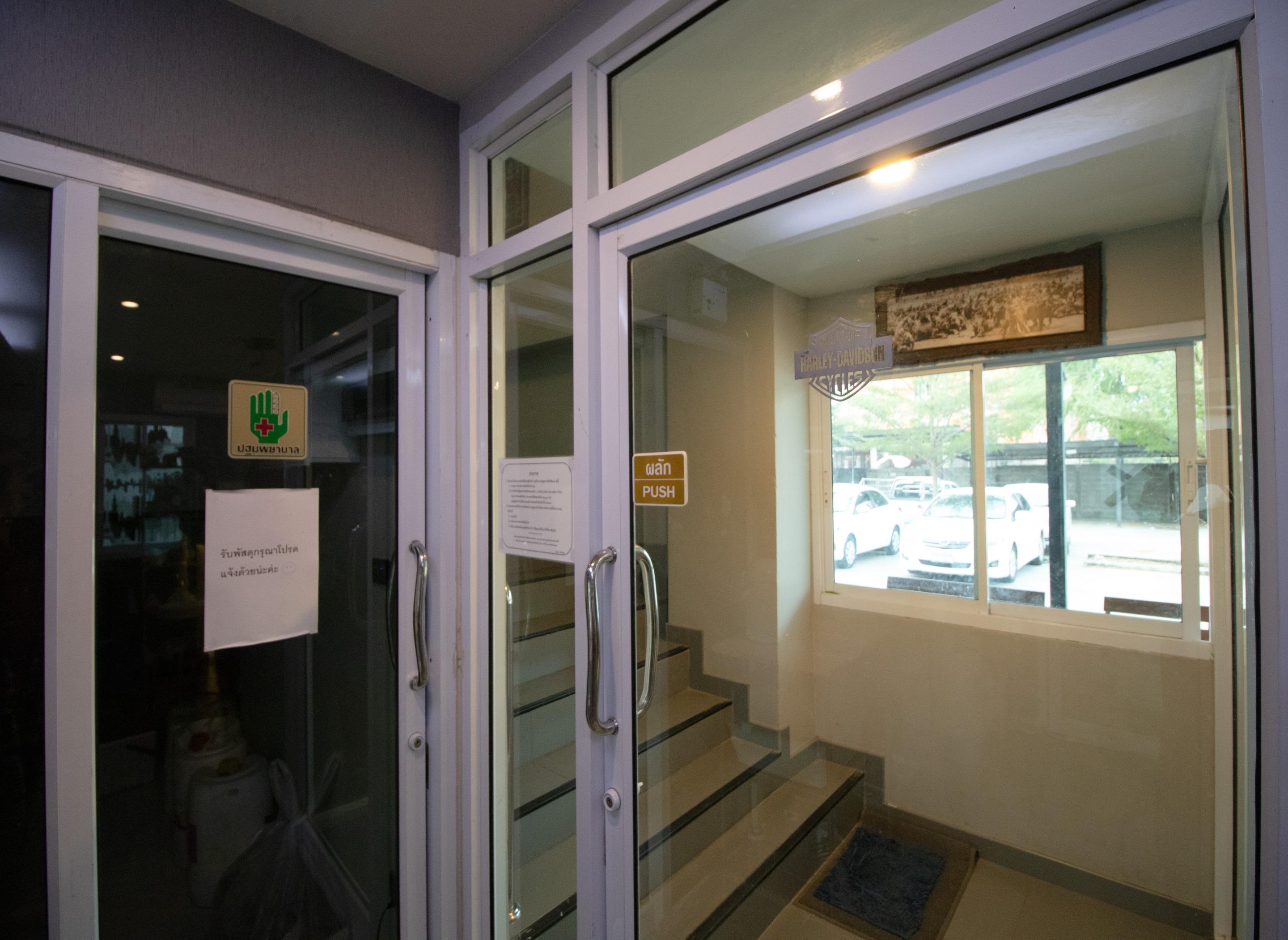 Kun Hotel ناخون راتشاسيما المظهر الخارجي الصورة